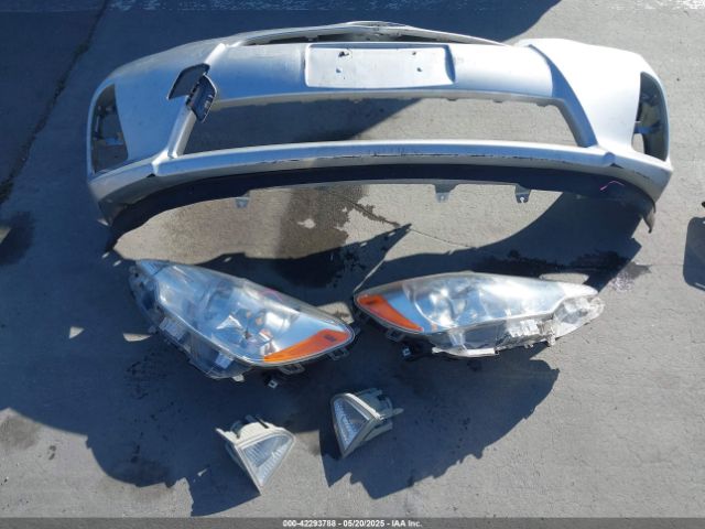 JTDKDTB32E1065570 Toyota Prius C Two