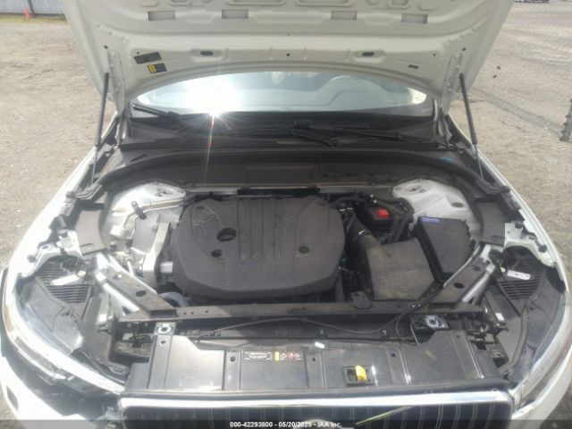 2023 VOLVO XC60 YV4L12RN1P1205347 Photo 9