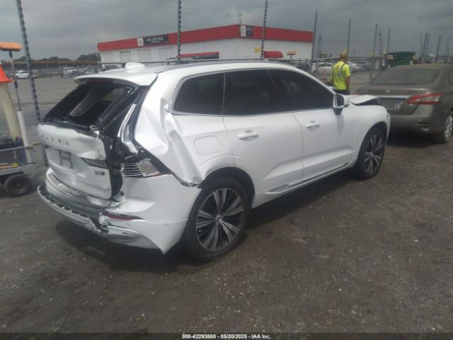 2023 VOLVO XC60 YV4L12RN1P1205347 Photo 3