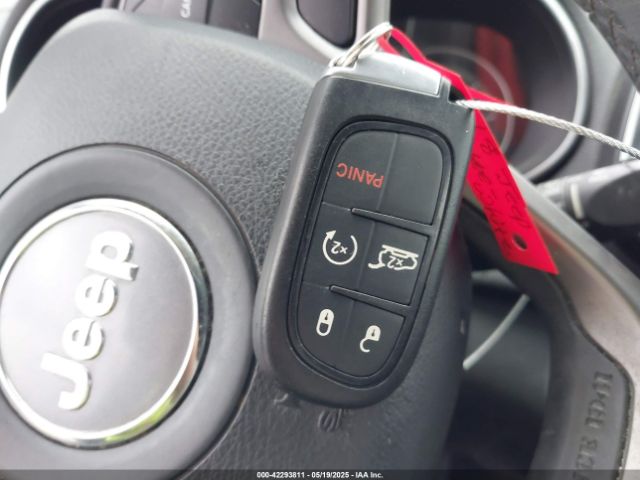 1C4PJLLX9KD203048 Jeep 2019