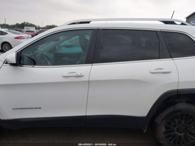 1C4PJLLX9KD203048 Jeep 2019