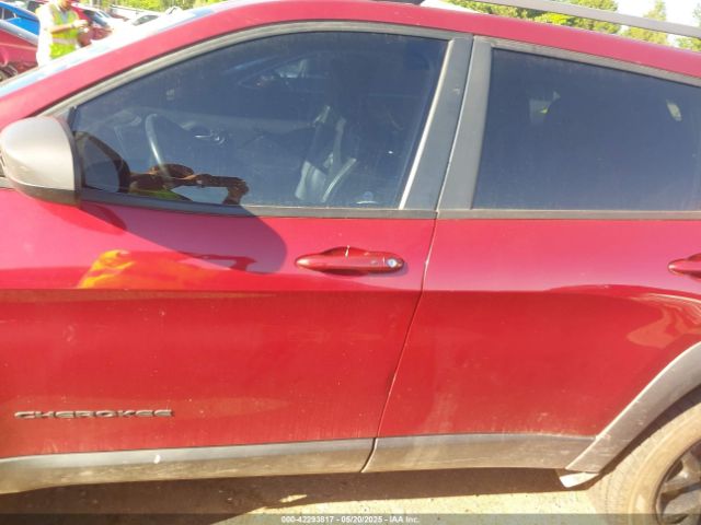 1C4PJMBS9HW502323 Jeep Cherokee
