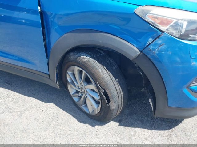 KM8J23A45JU621709 Hyundai TUCSON SE