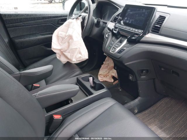5FNRL6H68RB070774 Honda Odyssey Ex-l