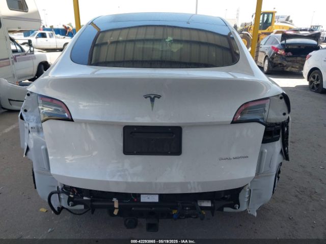 7SAYGDEE4RA258384 Tesla Model Y Long Range Dual Motor All-wheel Drive