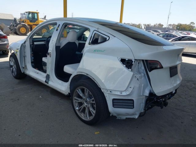7SAYGDEE4RA258384 Tesla Model Y Long Range Dual Motor All-wheel Drive