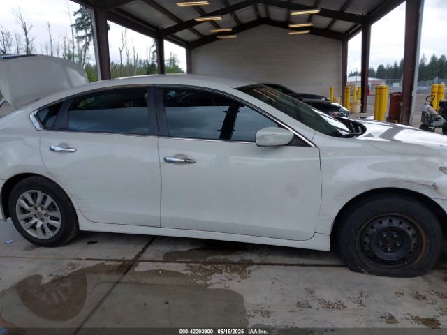 1N4AL3AP3EN252995 Nissan Altima 2.5 S