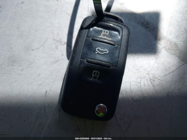 WVGAV7AX4FW561281 Volkswagen TIGUAN SE
