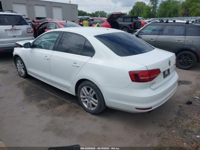 3VW2B7AJ9HM257098 Volkswagen Jetta 1.4t S