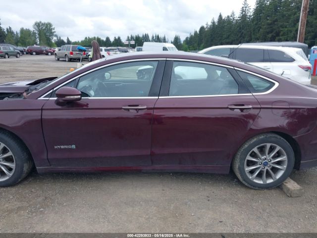3FA6P0LU5HR277913 Ford Fusion Hybrid Se