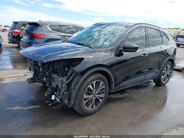 2021 FORD ESCAPE 1FMCU0G62MUA12575 Photo 1