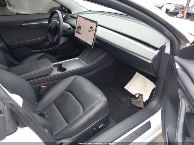 5YJ3E1EA7PF587797 Tesla 2023