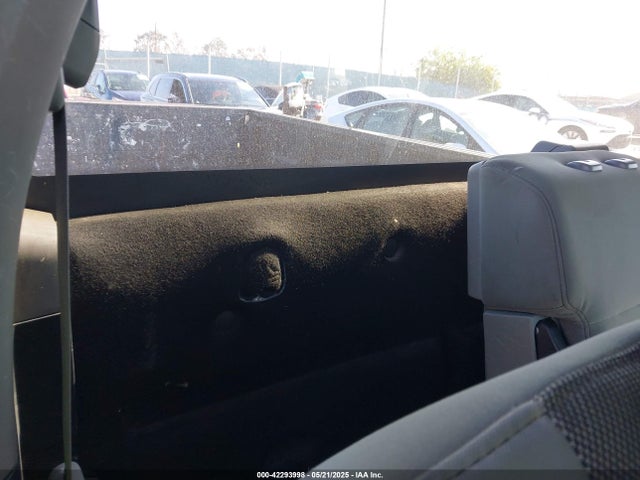 1FTMF1C87HKC25037 Ford F-150 Xl