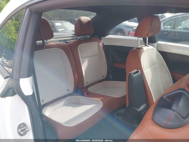3VWF17AT8FM654997 Volkswagen Beetle 1.8t Classic