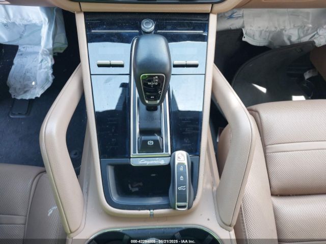 2019 PORSCHE CAYENNE WP1AB2AY9KDA64014 Photo 10