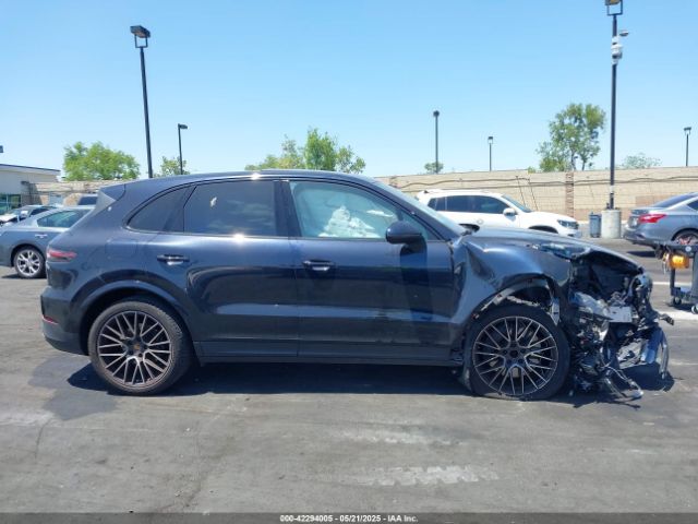 WP1AB2AY9KDA64014 Porsche CAYENNE S