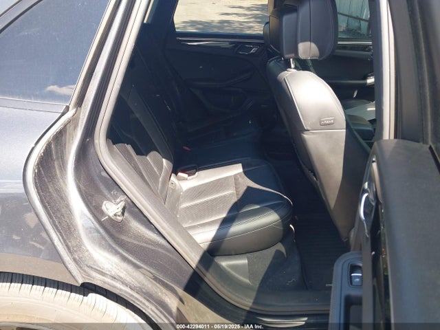 Porsche Macan 2017 WP1AA2A54HLB06208 Image 8
