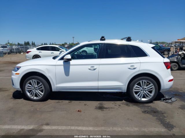 WA1BNAFY7J2087165 Audi Q5