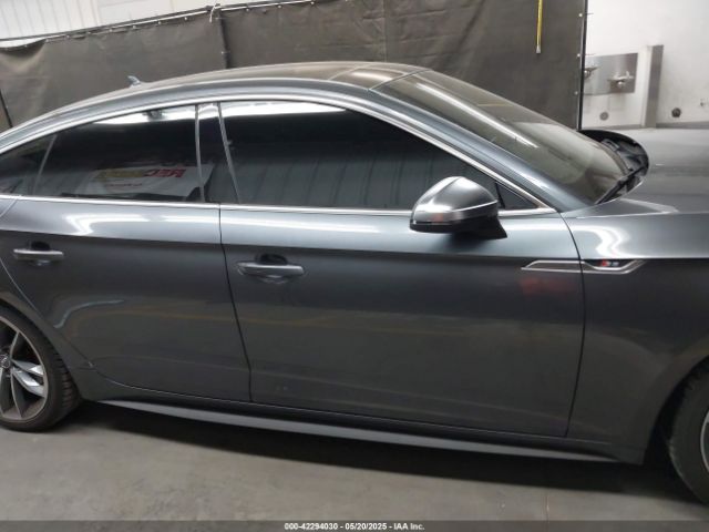 WAUB4CF53JA122507 Audi 2018