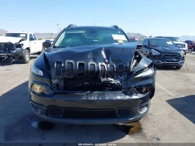 1C4PJLAB2GW329397 Jeep Cherokee Altitude