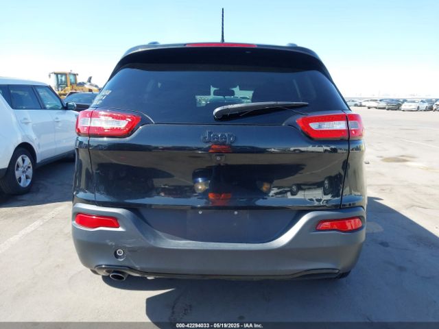 1C4PJLAB2GW329397 Jeep Cherokee Altitude