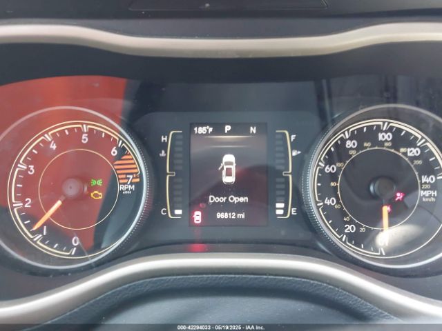 1C4PJLAB2GW329397 Jeep Cherokee Altitude