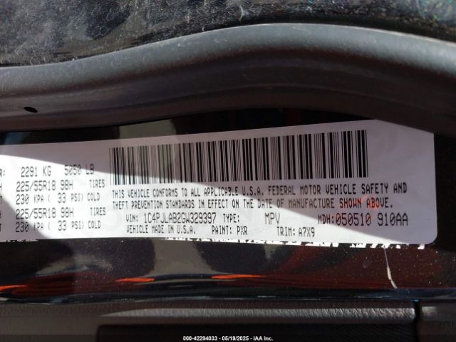 1C4PJLAB2GW329397 Jeep Cherokee Altitude