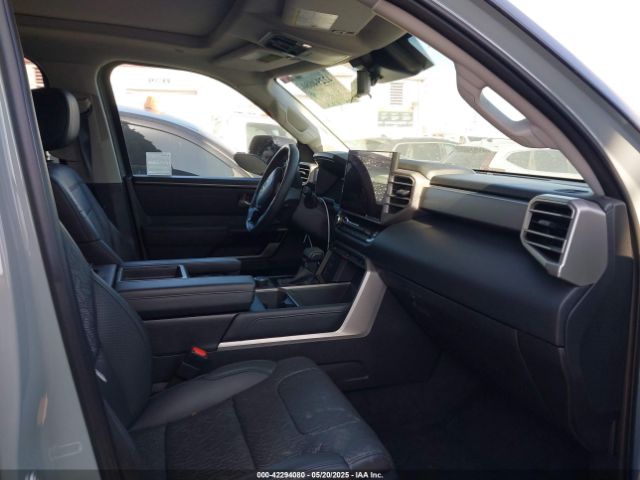 5TFWA5DB1RX161817 Toyota v35a-fts