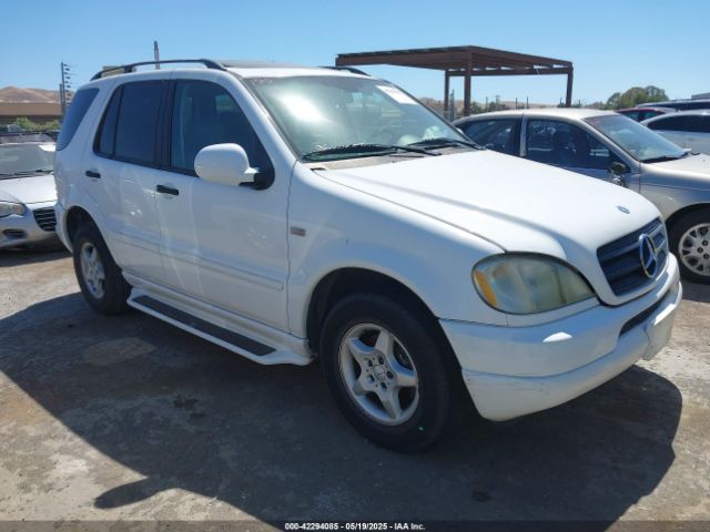 2001 MERCEDES-BENZ ML 320 4JGAB54EX1A282396