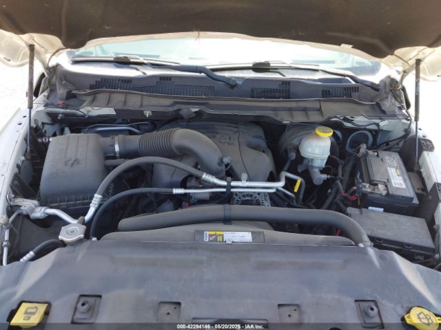 1C6RR7PT0HS560520 RAM 1500 Limited  4x4 5'7 Box