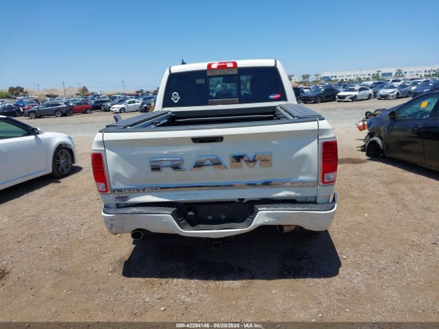 1C6RR7PT0HS560520 RAM 1500 Limited  4x4 5'7 Box