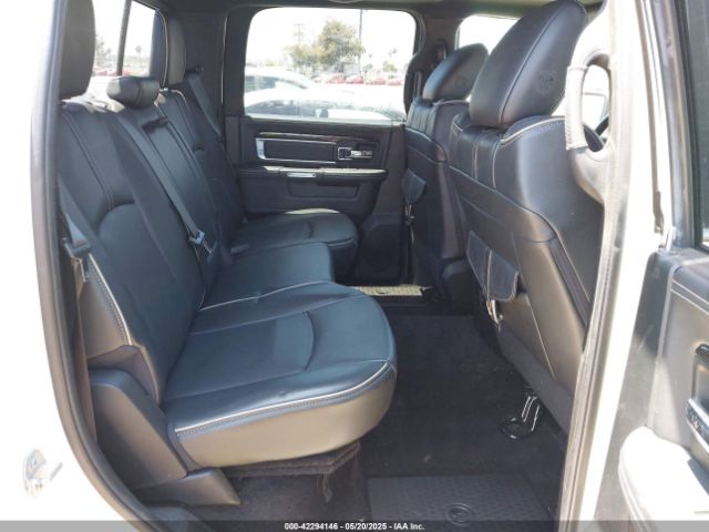 1C6RR7PT0HS560520 RAM 1500 Limited  4x4 5'7 Box