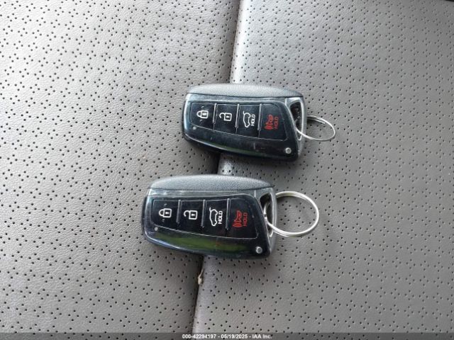5XYZUDLB4GG321415 Hyundai Santa Fe Sport 2.4l
