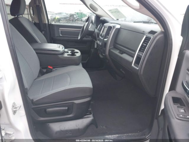 1C6RR6GG2RS128803 RAM 1500 Classic Slt  4x2 6'4 Box