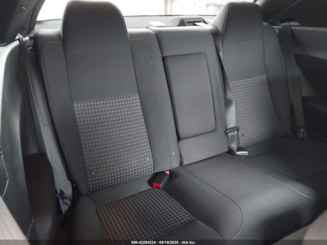2C3CDZJG8KH551801 Dodge Challenger Gt