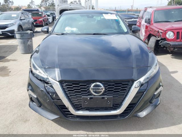 1N4BL4DV2LC212565 Nissan 2020