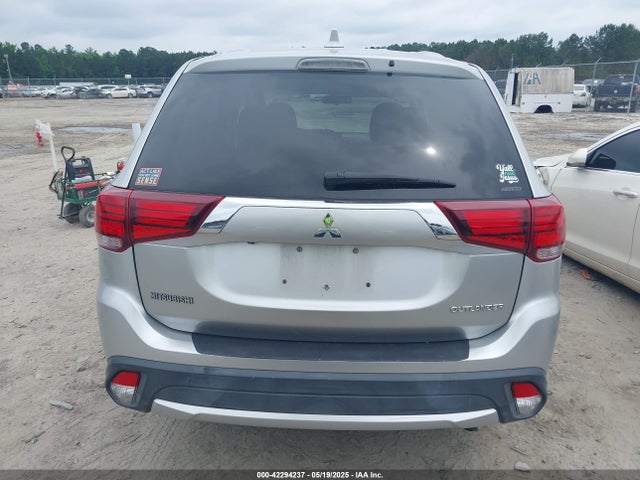 Mitsubishi mivec 2018 JA4AZ3A3XJZ058273 Image 16