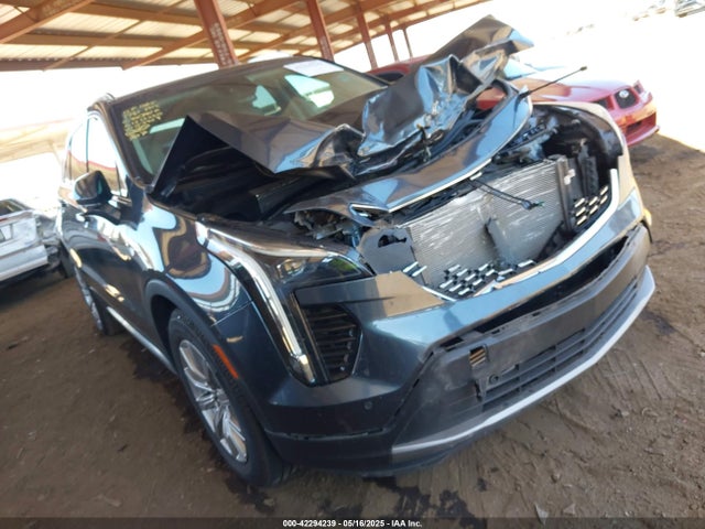 2020 CADILLAC XT4 1GYFZCR49LF153429 Photo 0