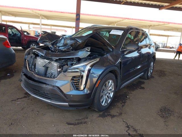 2020 CADILLAC XT4 1GYFZCR49LF153429 Photo 1