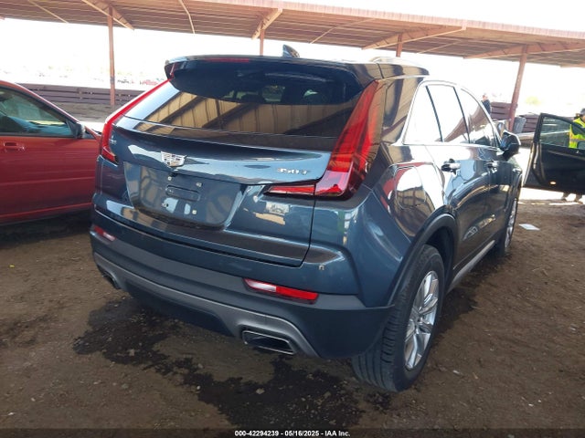 2020 CADILLAC XT4 1GYFZCR49LF153429 Photo 3