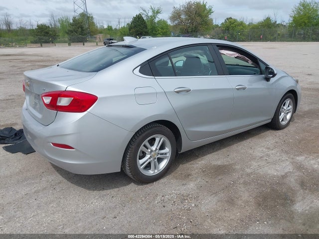 1G1BE5SM5H7167778 Chevrolet Cruze Lt Auto