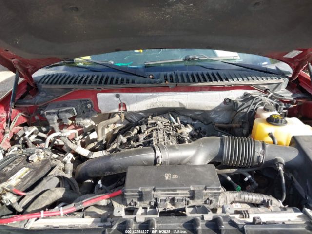 1FMJU1JT1FEF42917 Ford Expedition Xlt