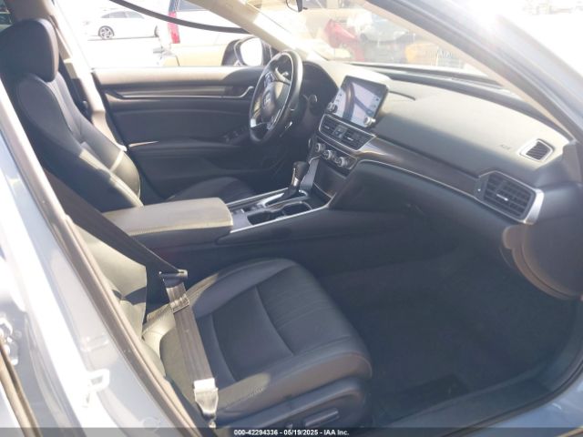 1HGCV1F44NA082803 Honda Accord Sport Special Edition