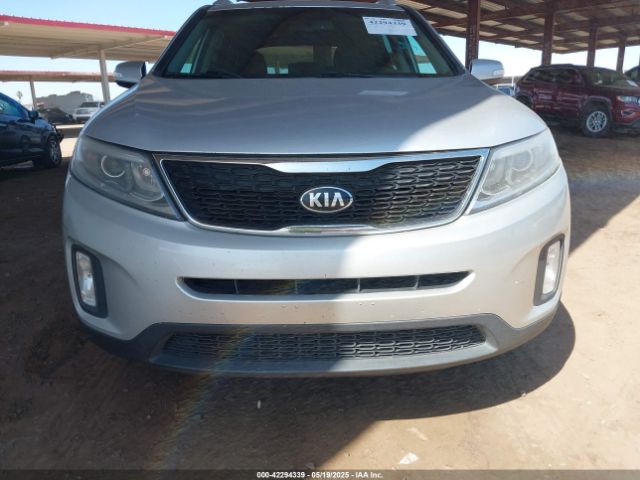 5XYKT3A68FG552529 KIA SORENTO LX