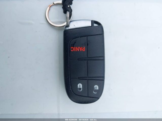 3C4PDCGB7KT862438 Dodge Journey Crossroad