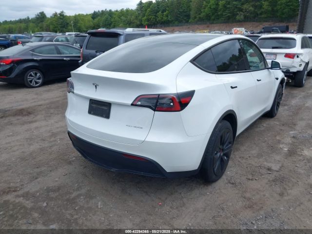 2023 TESLA MODEL Y 7SAYGDEEXPA139493 Photo 3