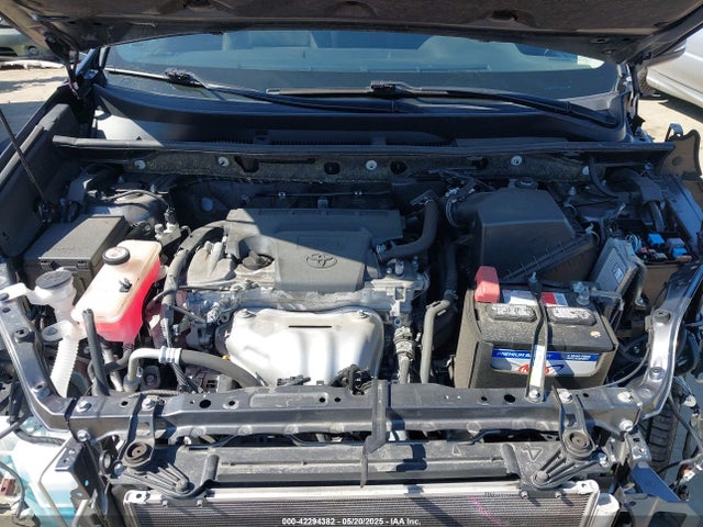 JTMWFREV2JJ728707 Toyota Rav4 Xle