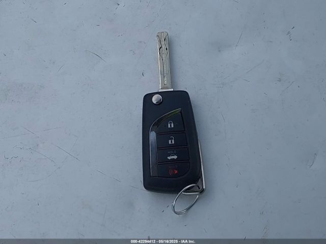 4T1C11AK7LU319906 Toyota CAMRY LE