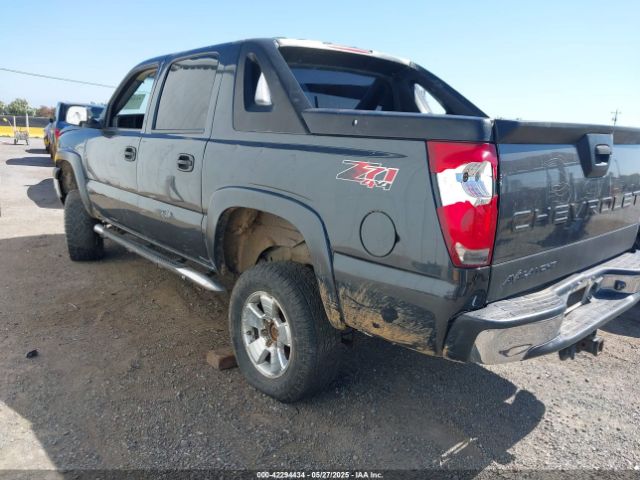 2004 CHEVROLET AVALANCHE 1500 3GNEK12TX4G106137 Photo 2
