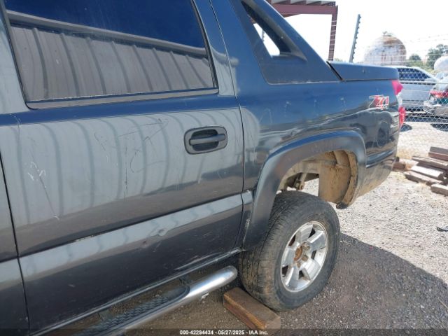 2004 CHEVROLET AVALANCHE 1500 3GNEK12TX4G106137 Photo 5